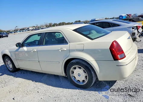 2006 Chrysler 300 Touring из США, поврежденный, VIN 2C3KA53G86H175911